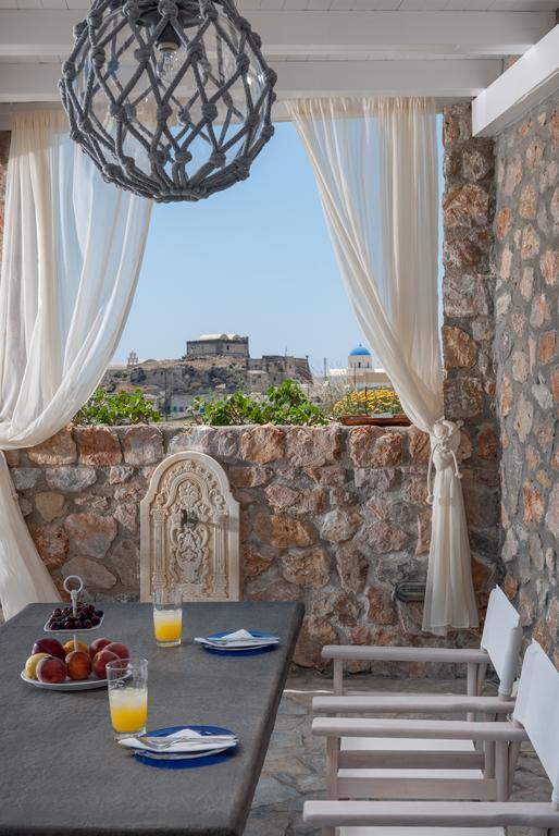 Red Cliff Villa 2Bedroom Villa With Caldera View And Plunge Pool Akrotírion Стая снимка